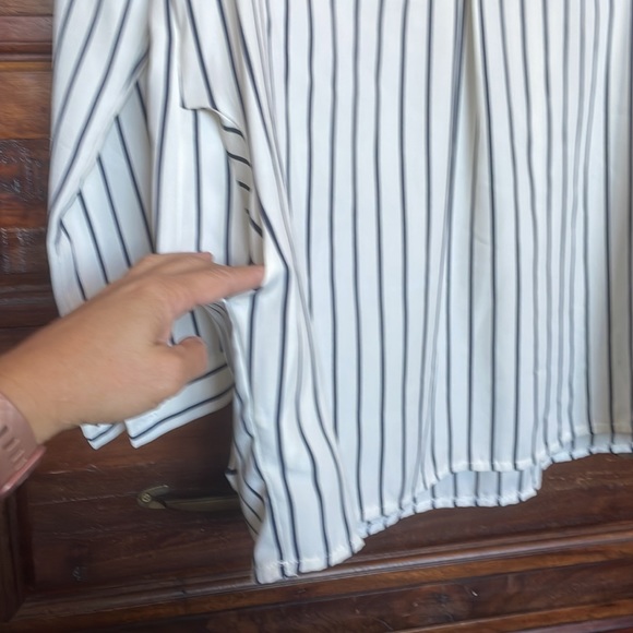 RARE Daorae Striped Tunic Top, Lightweight, Ling Sleeve, Roll up Tabs, Pockets - Picture 9 of 15